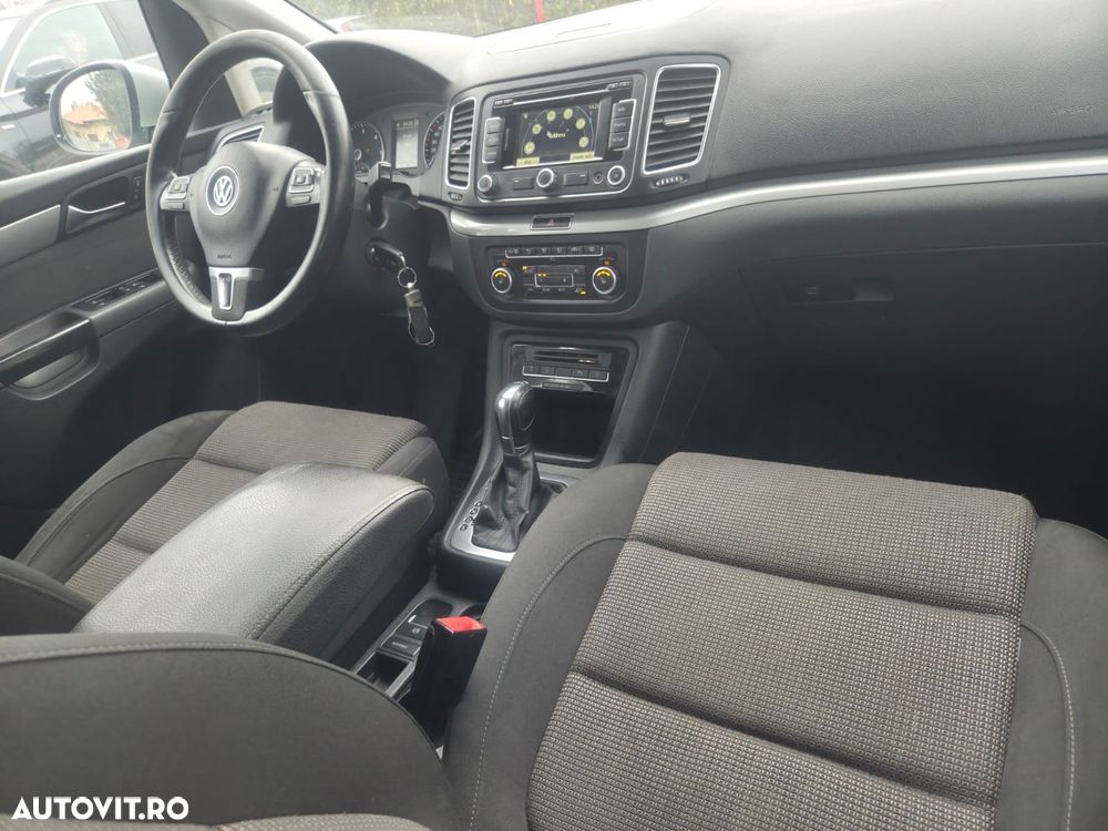 Volkswagen Sharan 2.0 TDI DSG BlueMotion Technology Comfortline - 11