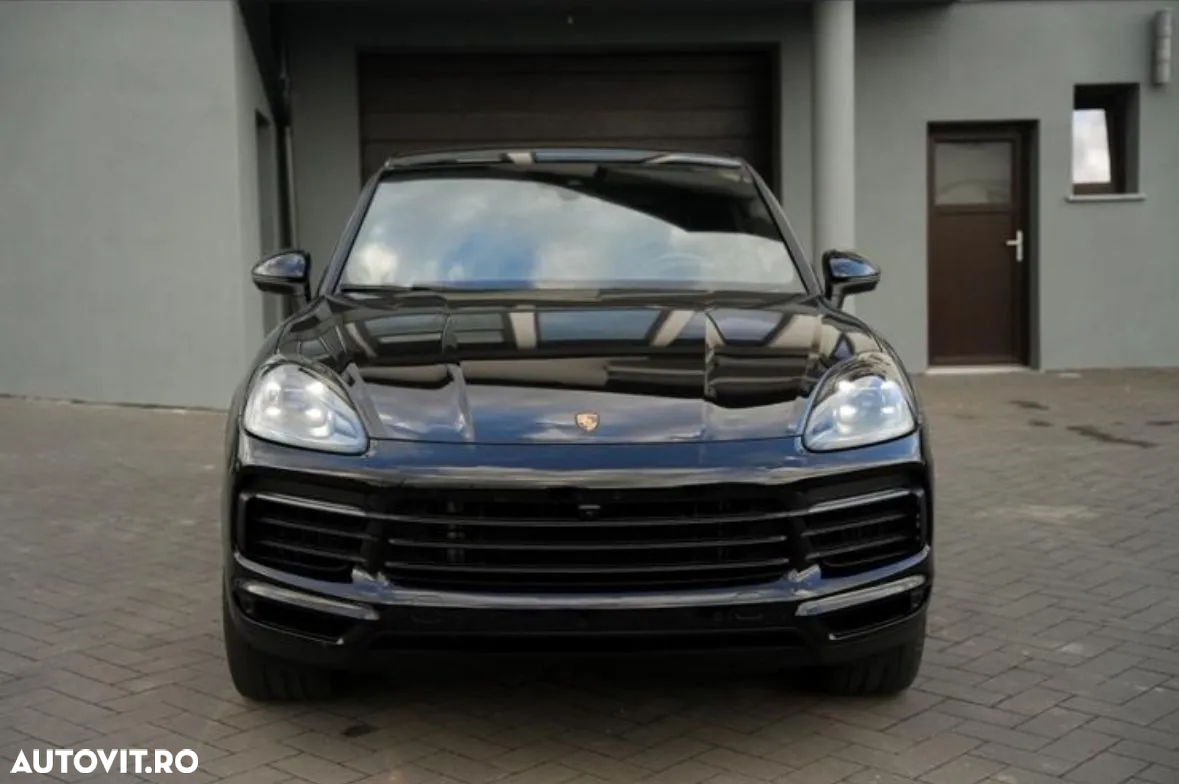 Porsche Cayenne Coupe - 3