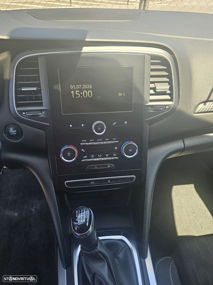 Renault Mégane Sport Tourer 1.5 Blue dCi Limited - 9