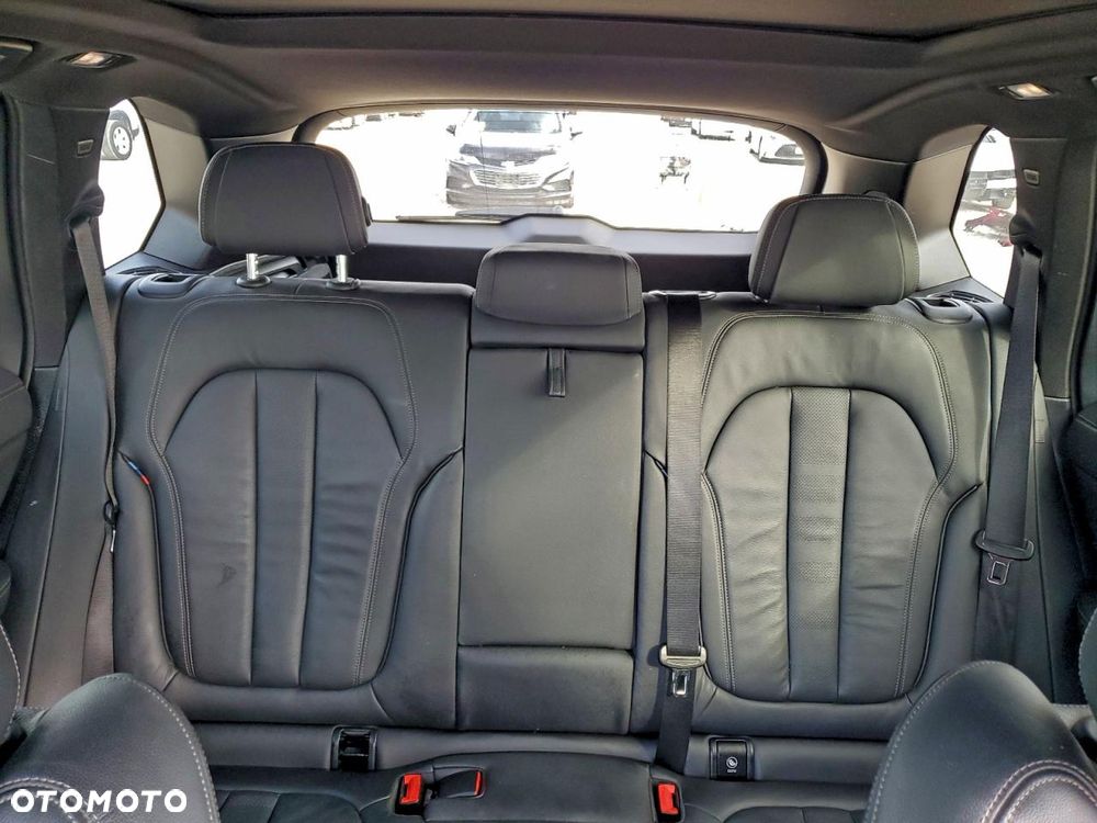 BMW X5 xDrive40i sport - 9