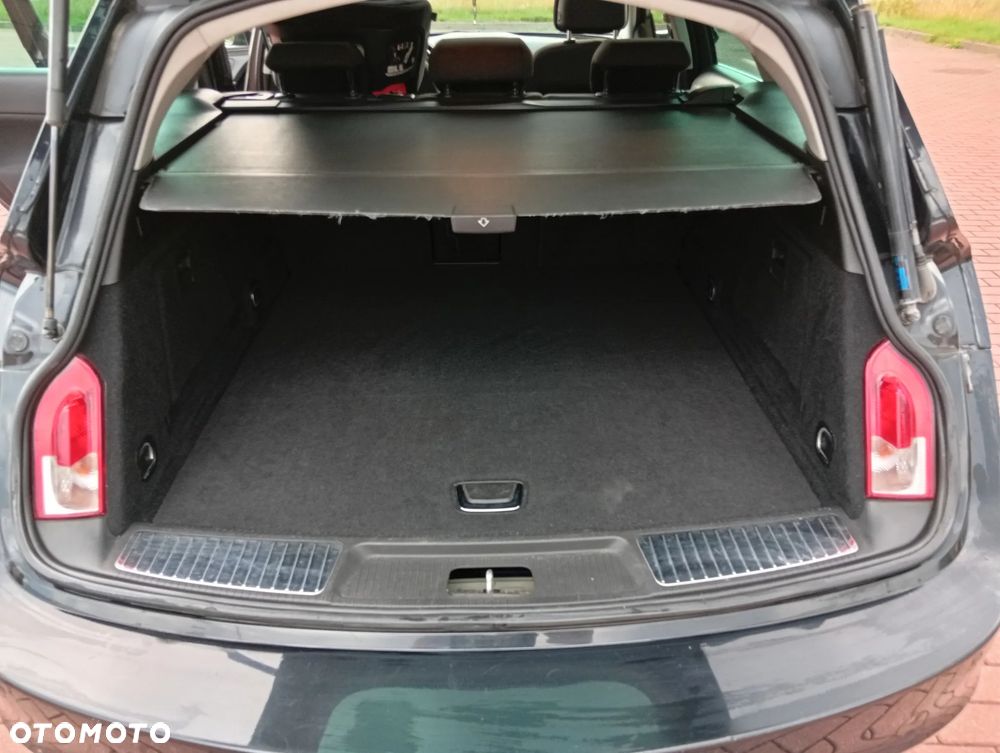 Opel Insignia - 15