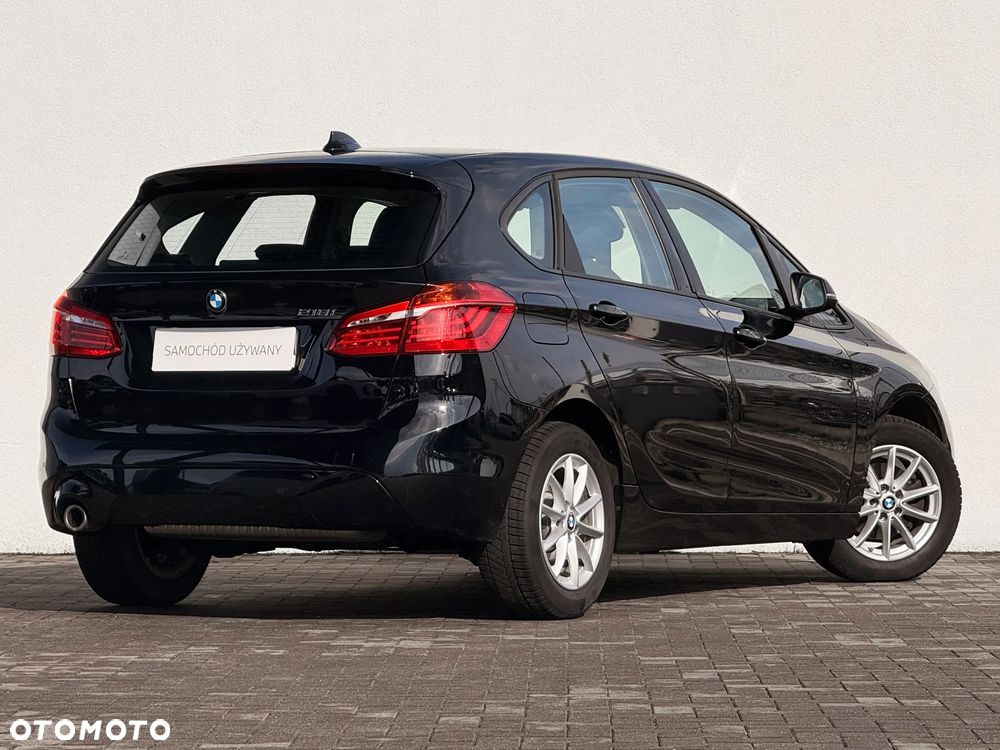 BMW Seria 2 218i - 3