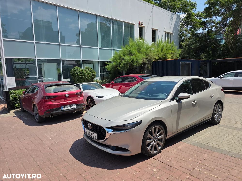 Mazda 3 e-Skyactiv G140 AT MHEV Center-Line - 1