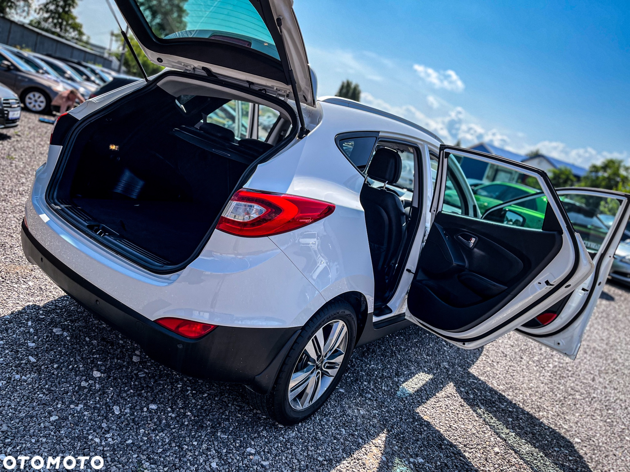 Hyundai ix35 1.7 CRDi 2WD Fifa World Cup Edition - 17