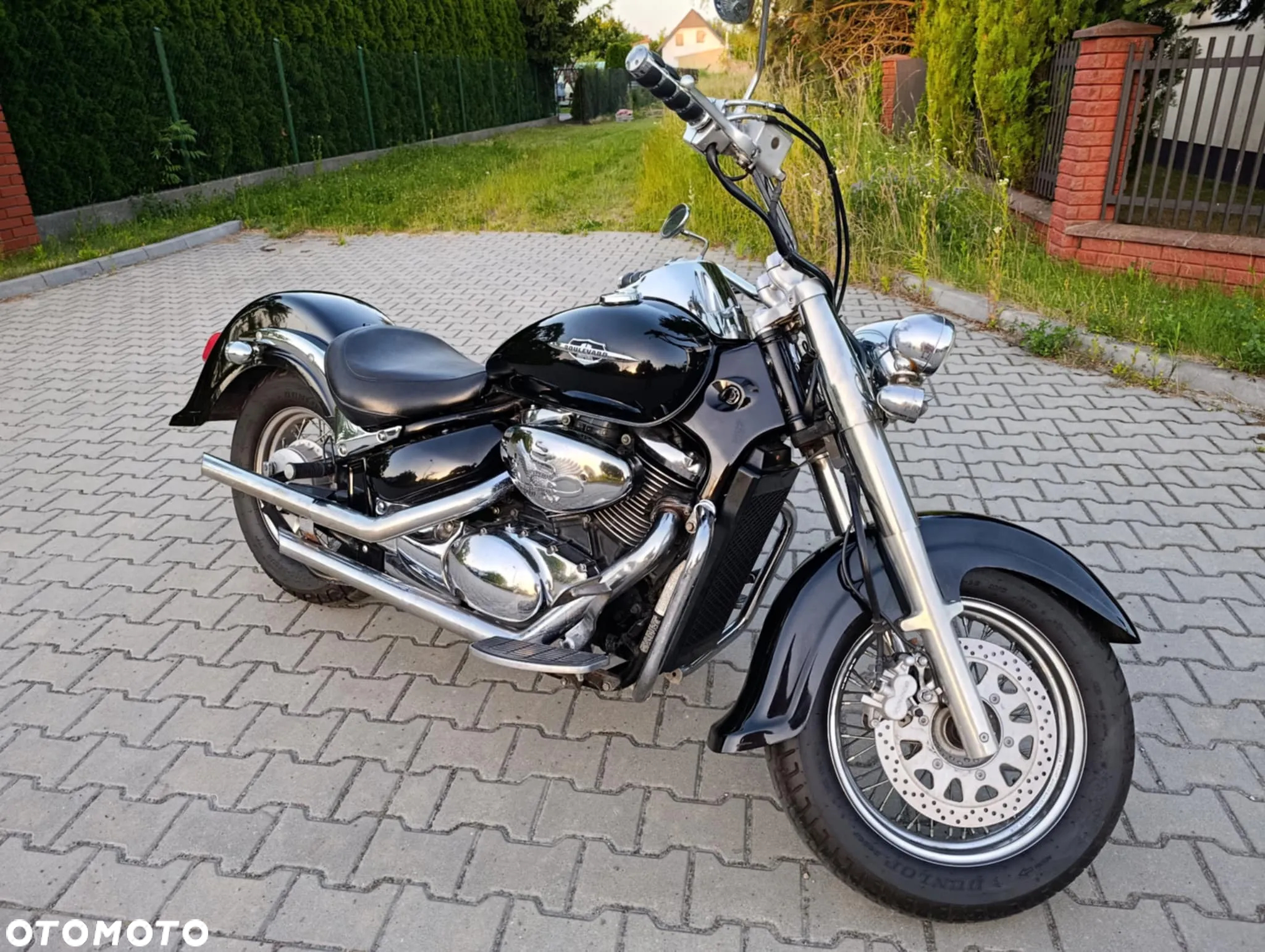Suzuki Boulevard - 11