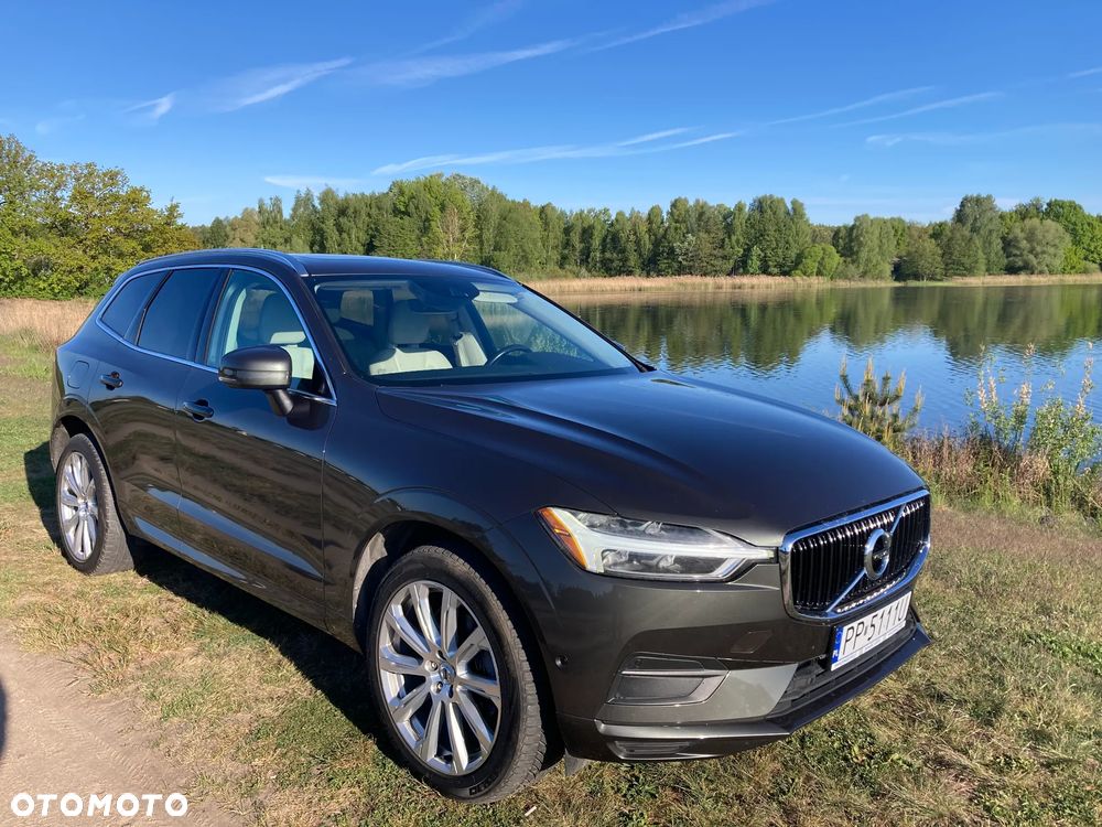 Volvo XC 60 T6 AWD Geartronic Momentum - 2