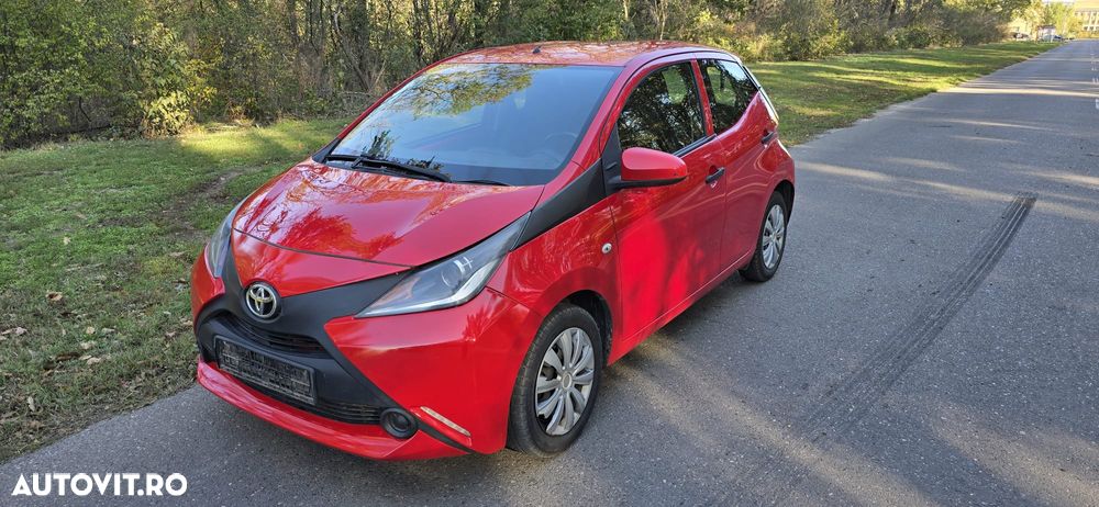 Toyota Aygo 1.0 X - cite Red - 3