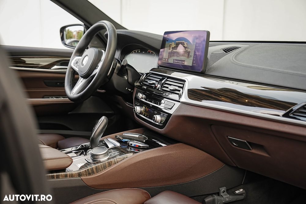BMW Seria 6 630i - 32