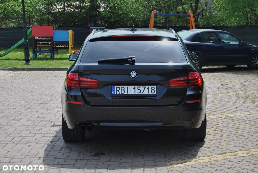 BMW Seria 5 520d Luxury Line - 22