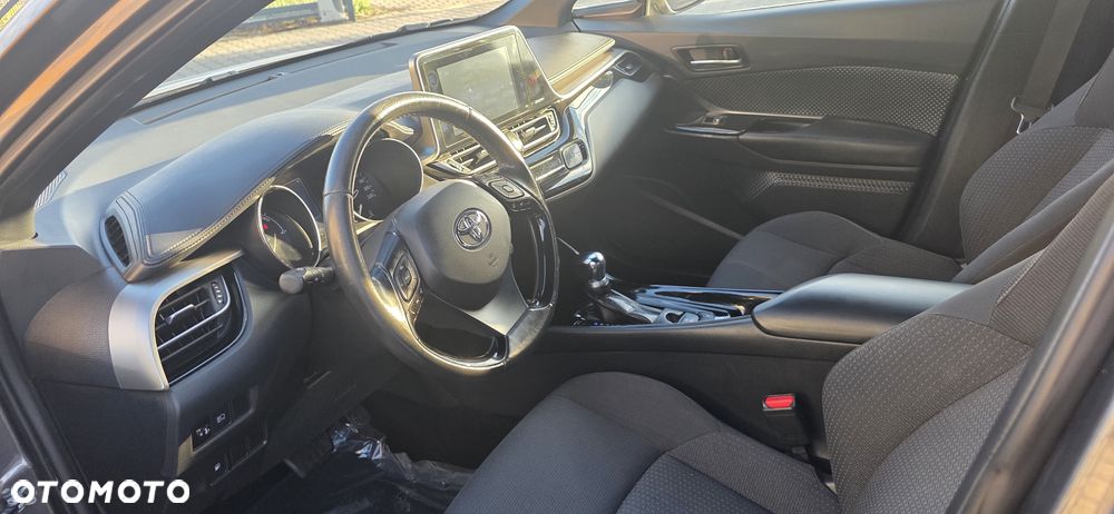 Toyota C-HR - 5