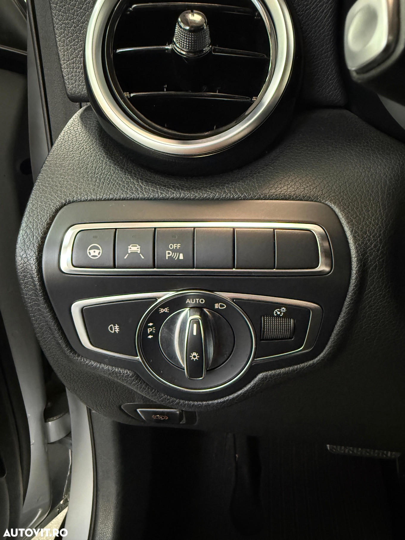 Mercedes-Benz GLC 220 d 4Matic 9G-TRONIC - 2