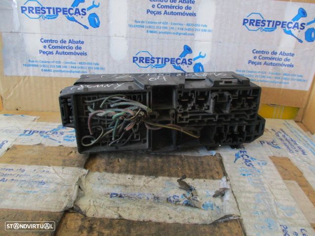 Caixa Fusiveis 3673884A0 SUZUKI JIMNY 2004 1.5DDIS - 1
