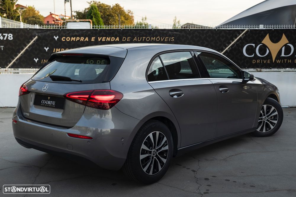 Mercedes-Benz A 200 Standard - 4