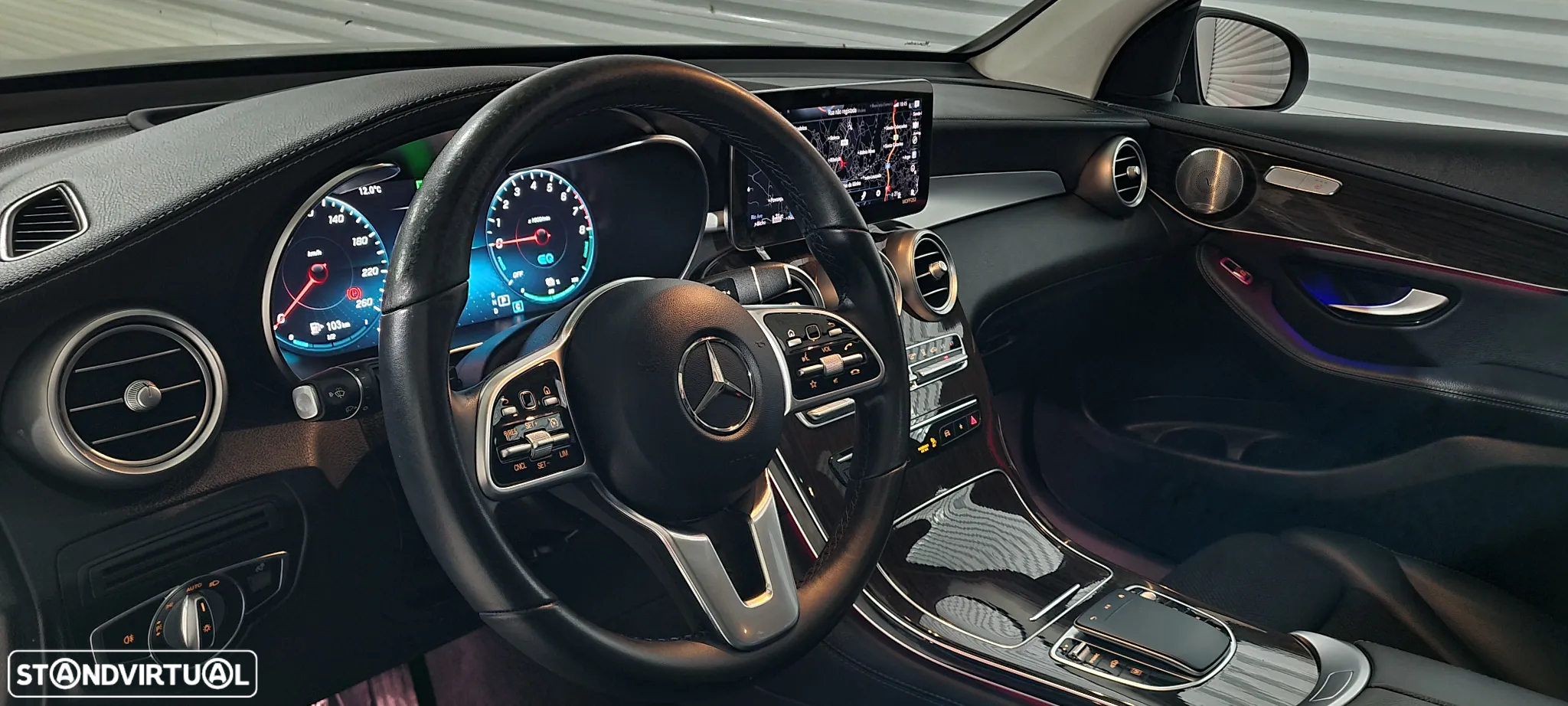 Mercedes-Benz GLC 300 e 4Matic - 16