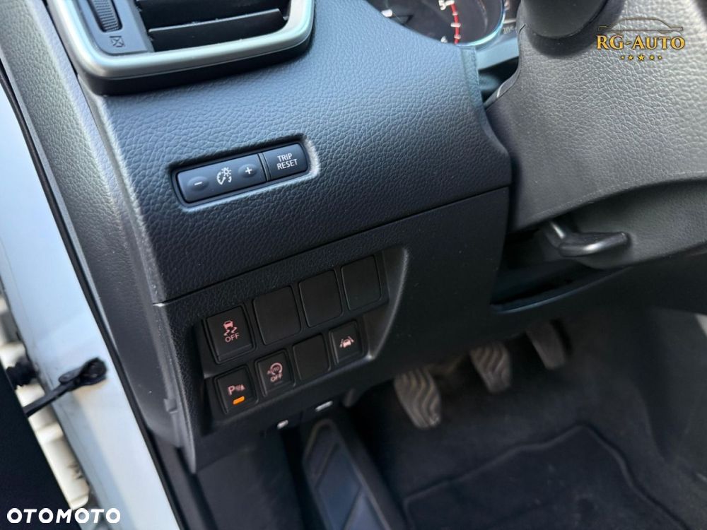 Nissan Qashqai - 24