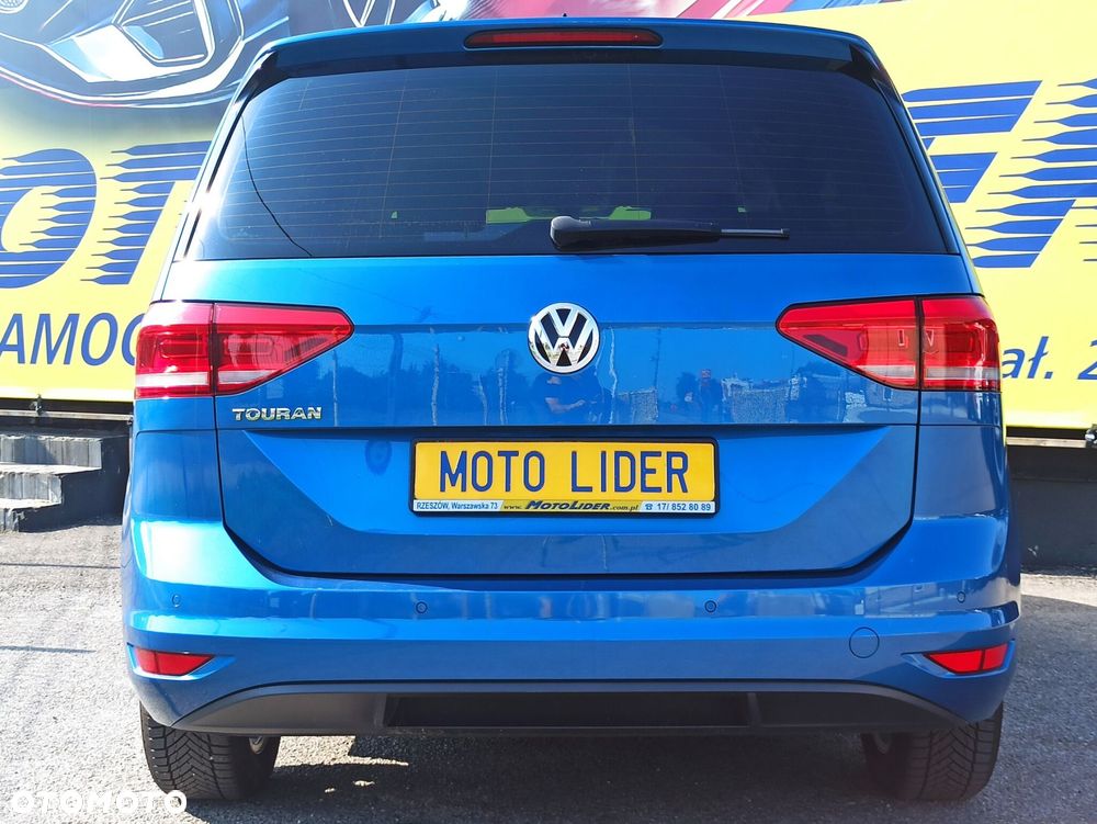 Volkswagen Touran - 5