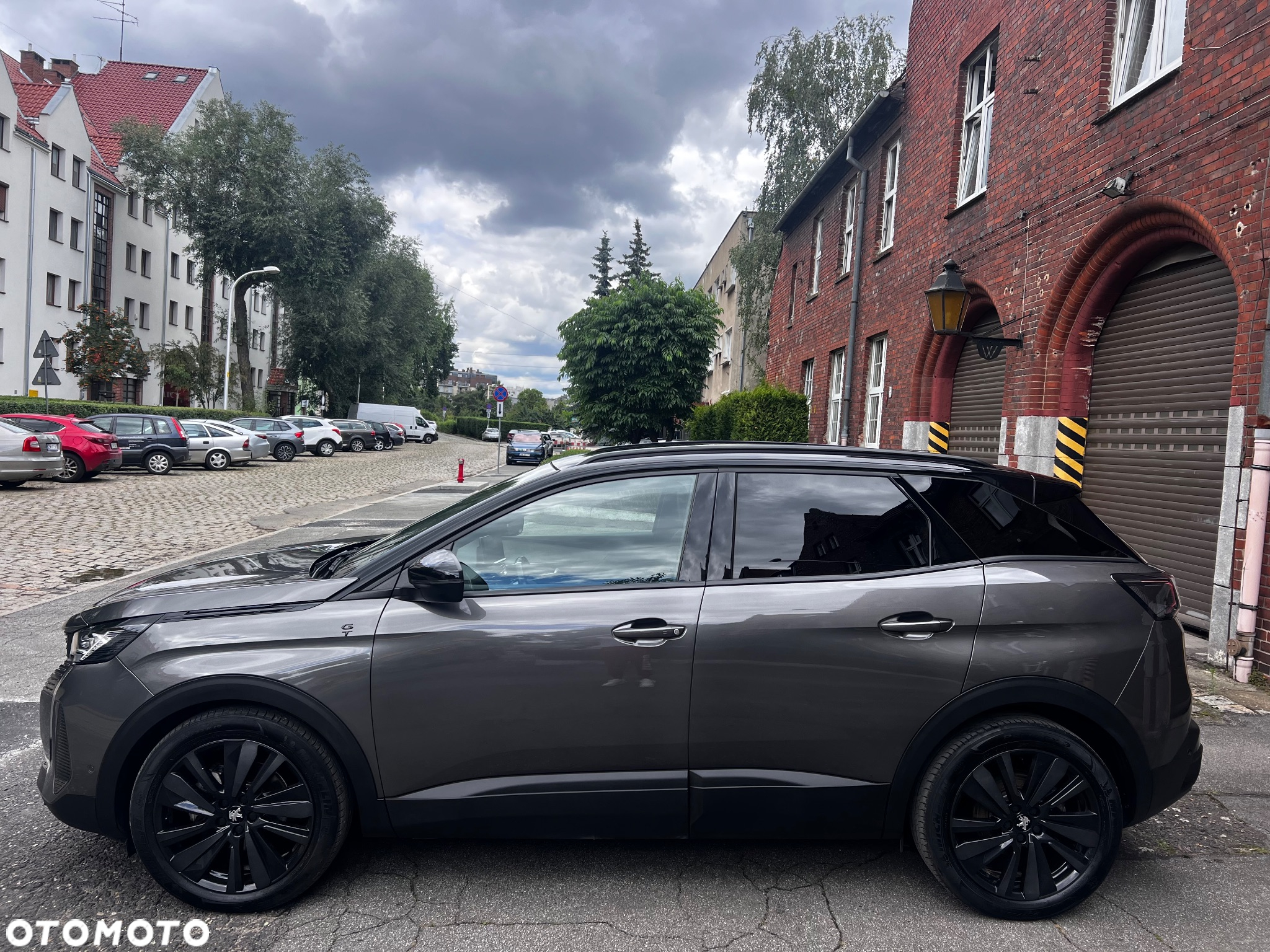 Peugeot 3008 BlueHDi 130 Stop & Start EAT8 GT - 4