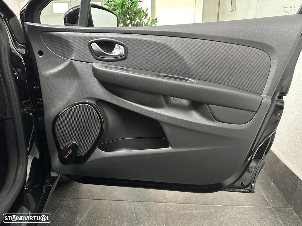 Renault Clio Sport Tourer 1.5 dCi Limited - 12