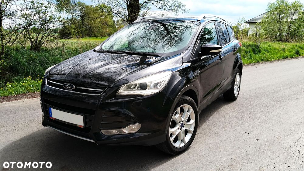 Ford Kuga - 1