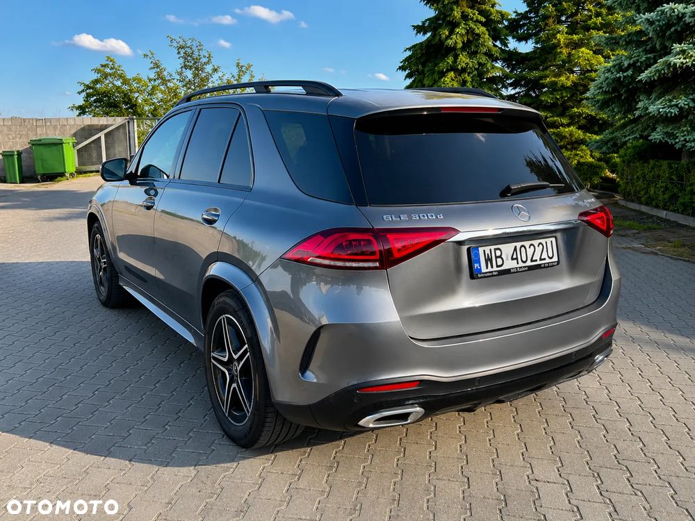 Mercedes-Benz GLE - 4