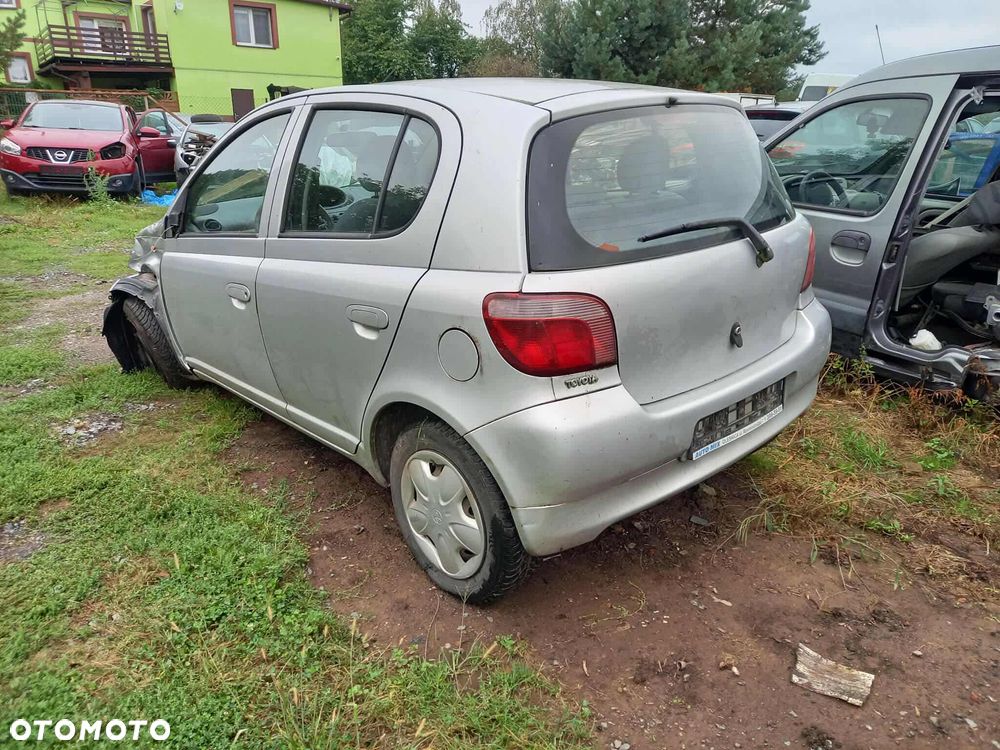 Części Toyota Yaris 5-drzwi - 3