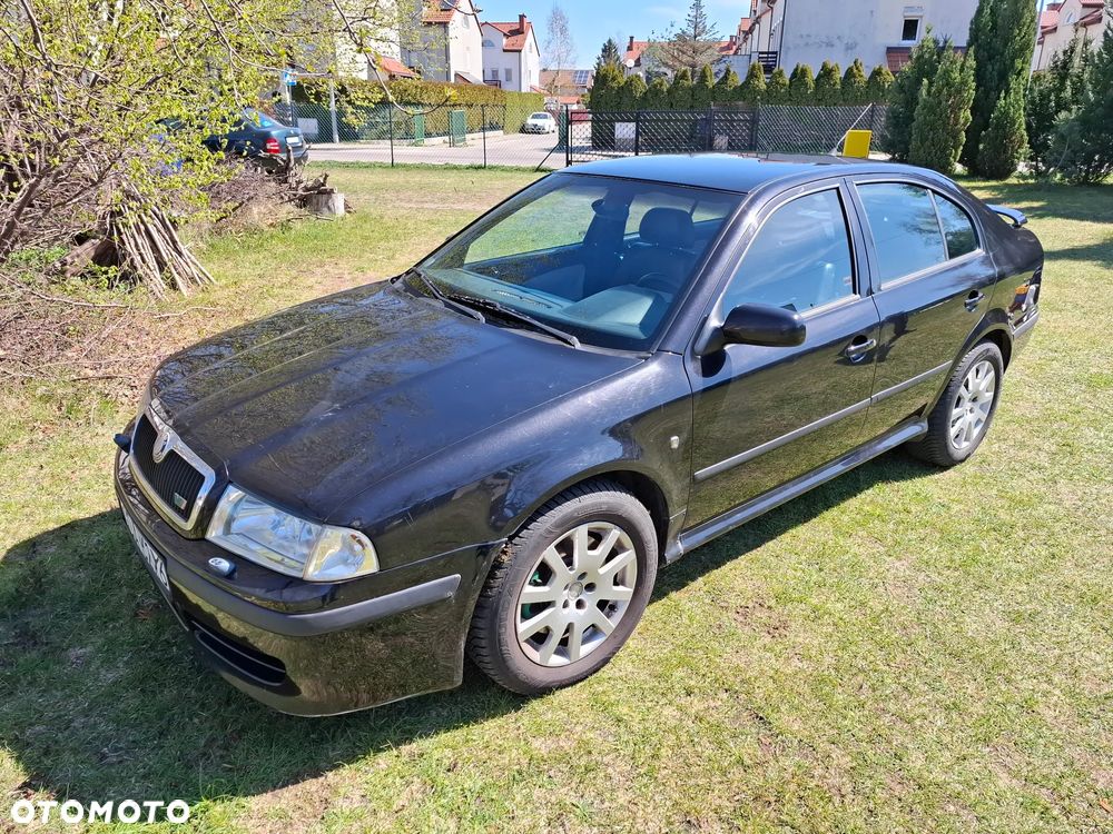 Skoda Octavia 1.8 T RS - 1