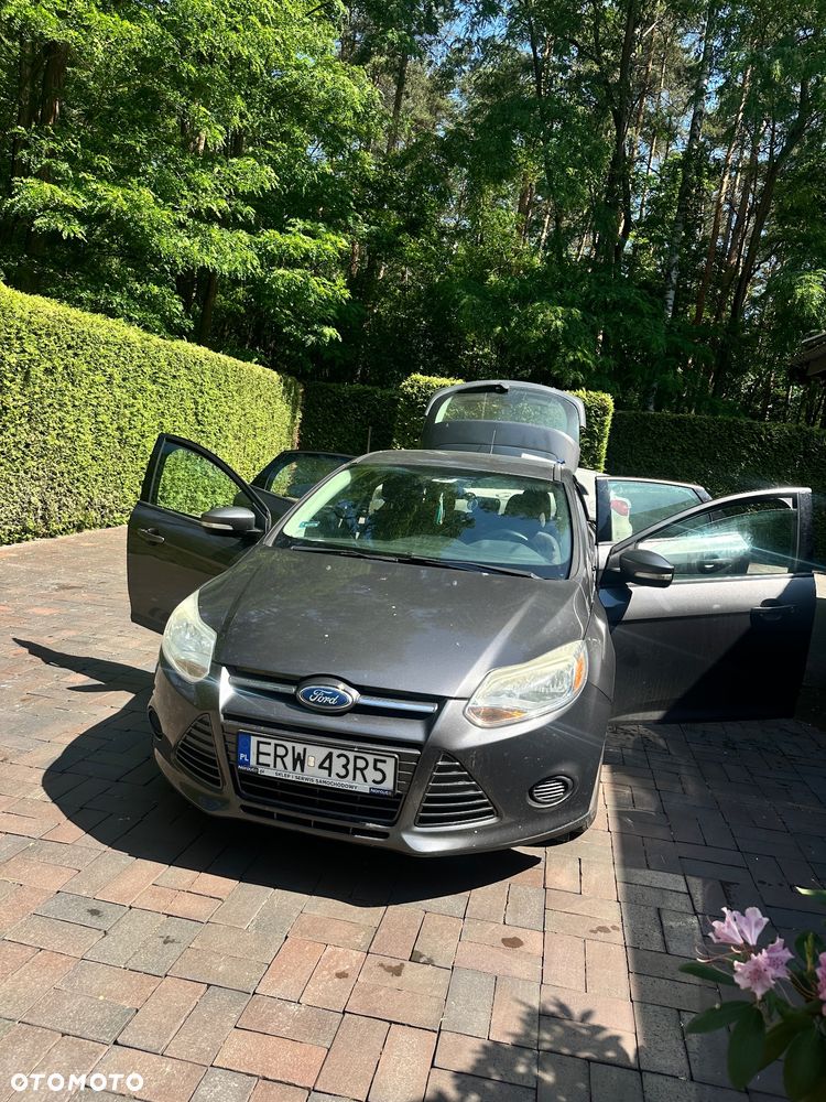 Ford Focus - 1