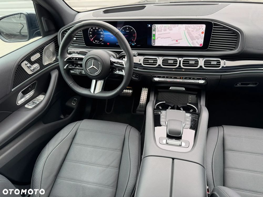 Mercedes-Benz GLS - 14