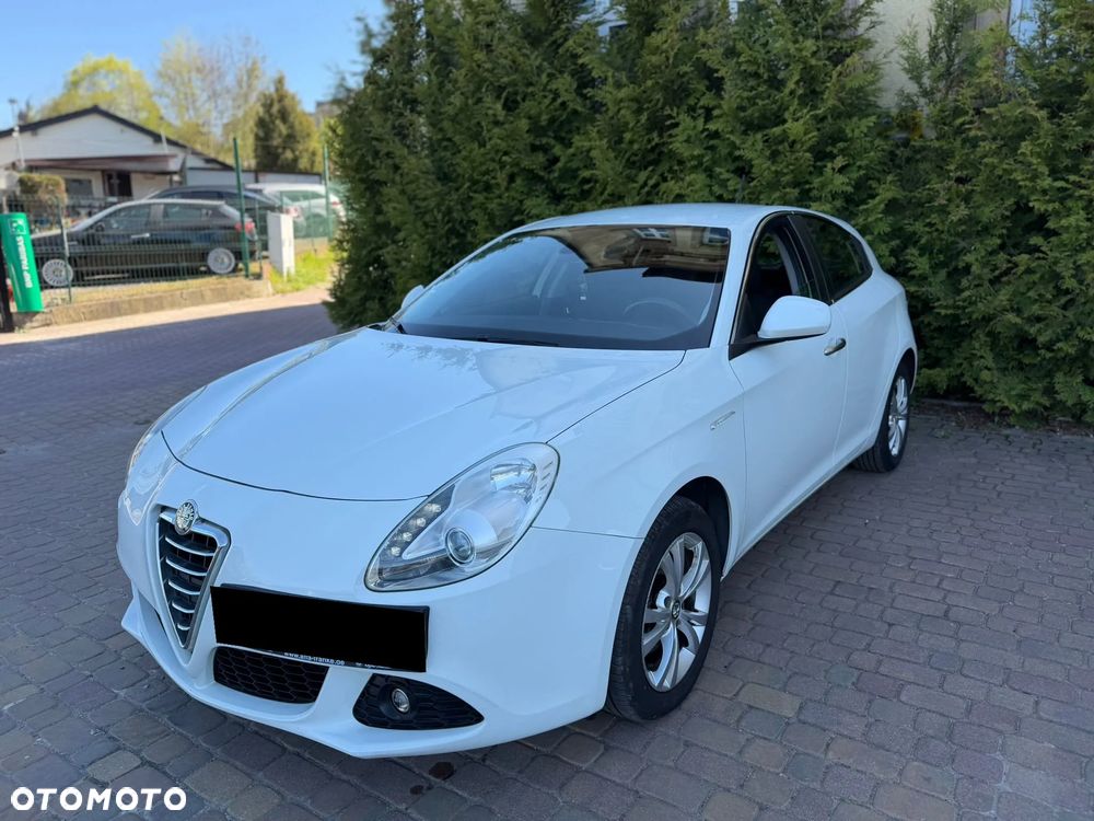 Alfa Romeo Giulietta 1.4 TB 16V Lusso - 2