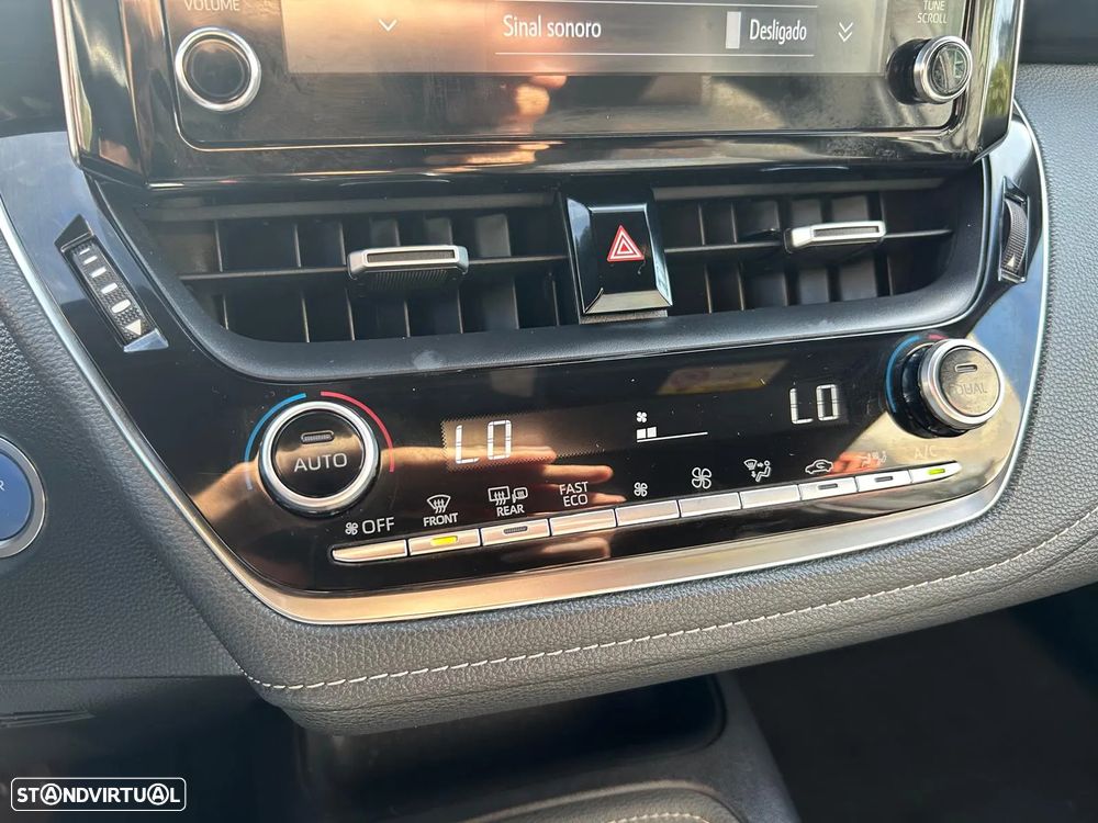 Toyota Corolla Touring Sports 1.8 Hybrid Trek - 21