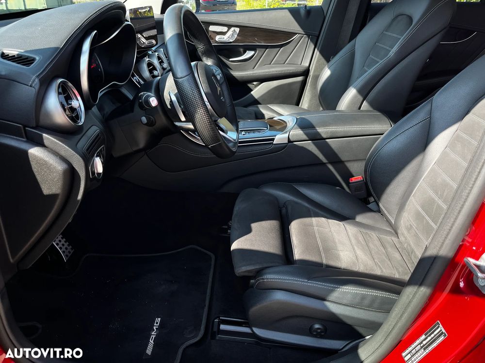 Mercedes-Benz GLC 300 4MATIC MHEV - 11