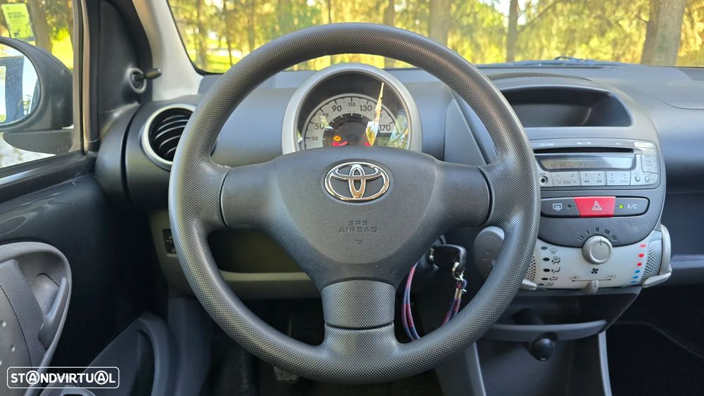 Toyota Aygo 1.0 + AC - 34