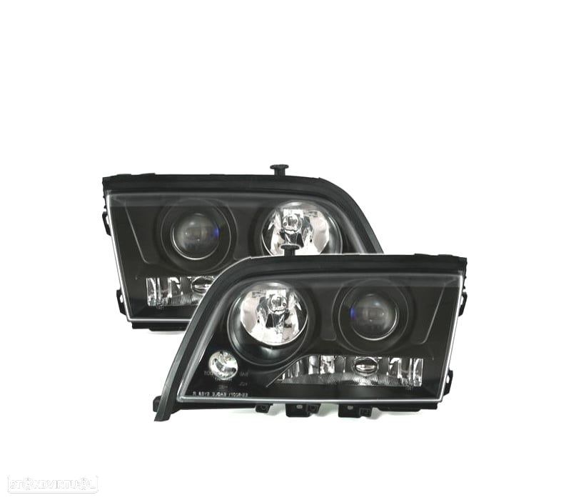 FARÓIS FRONTAIS PARA MERCEDES CLASSE C W202. 93-00 FUNDO PRETO - 1