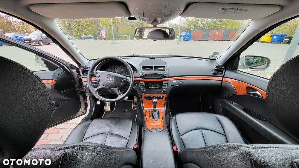 Mercedes-Benz Klasa E - 7