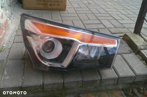 SSANGYONG RODIUS 2 II PRAWA PRZEDNIA LAMPA ZWYKŁA SOCZEWKA ORYGINAŁ - 2