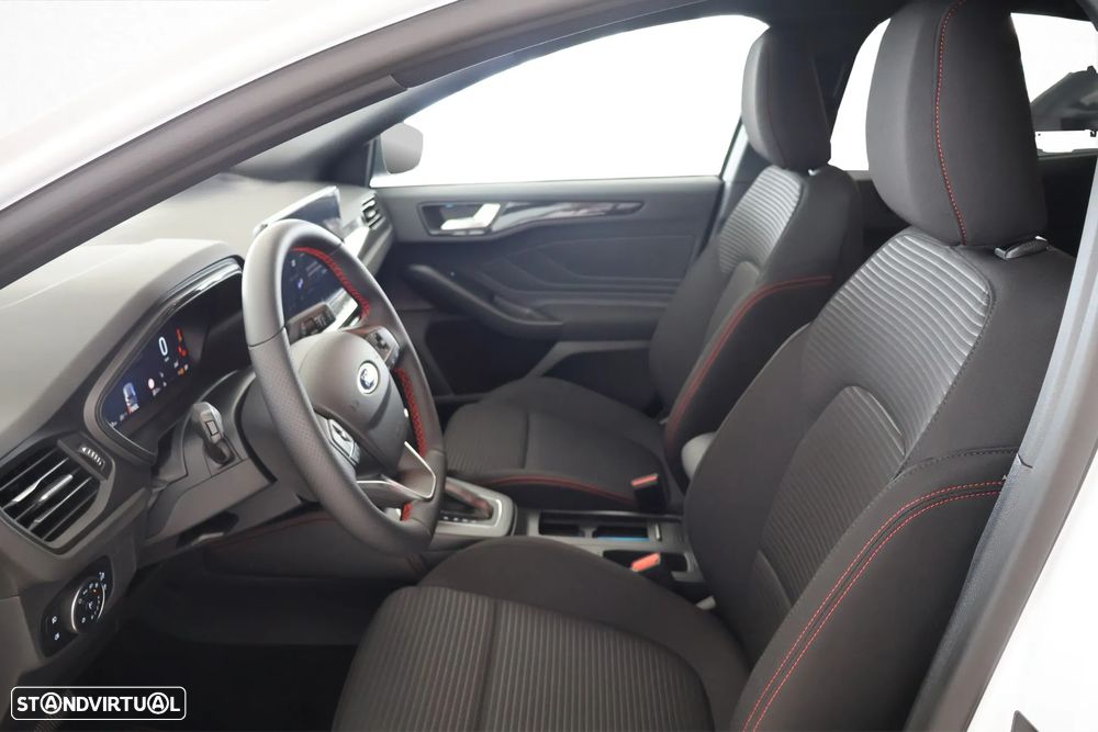Ford Focus 1.0 EcoBoost MHEV ST-Line X Aut. - 13