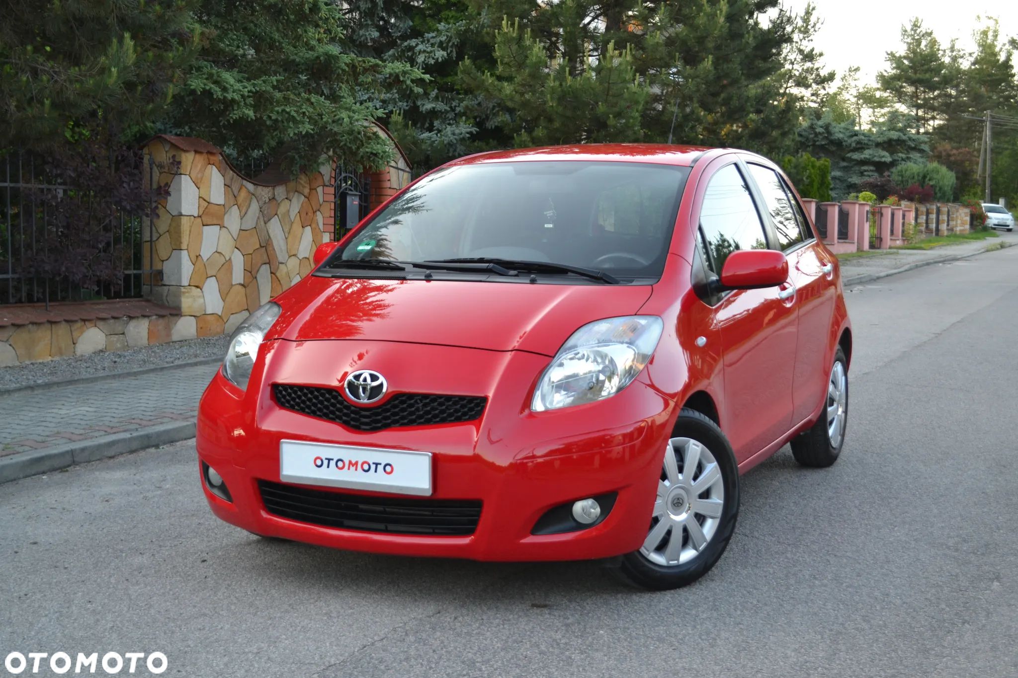 Toyota Yaris - 1