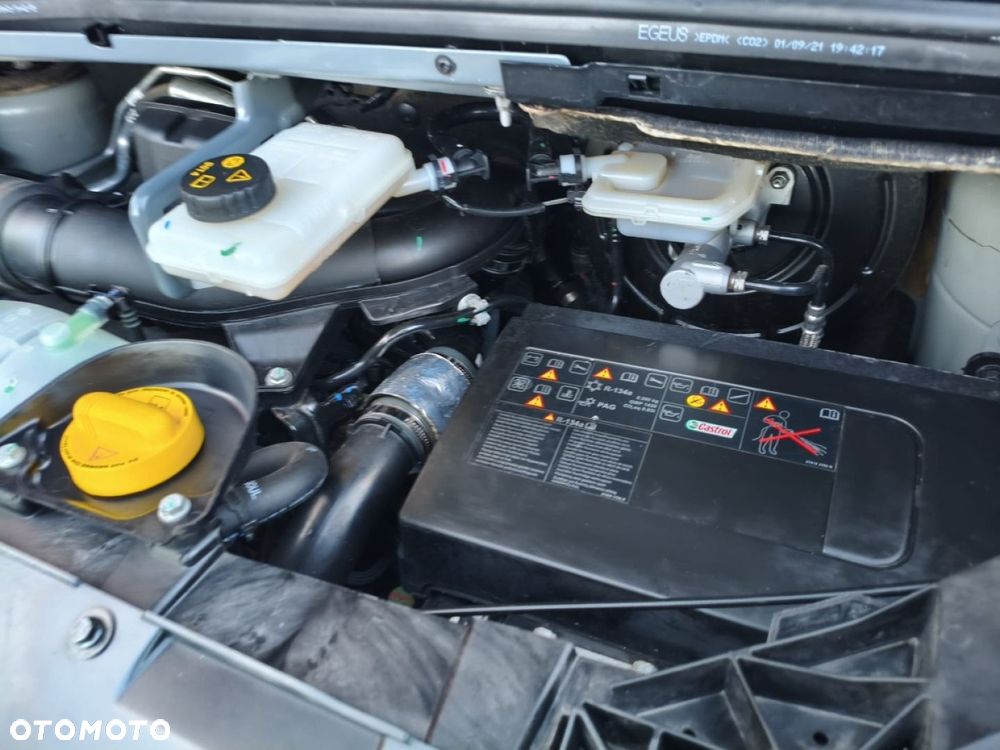 Renault Trafic - 24