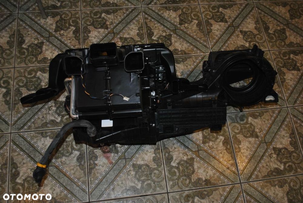 Nagrzewnica Mercedes GLA X156 - 2