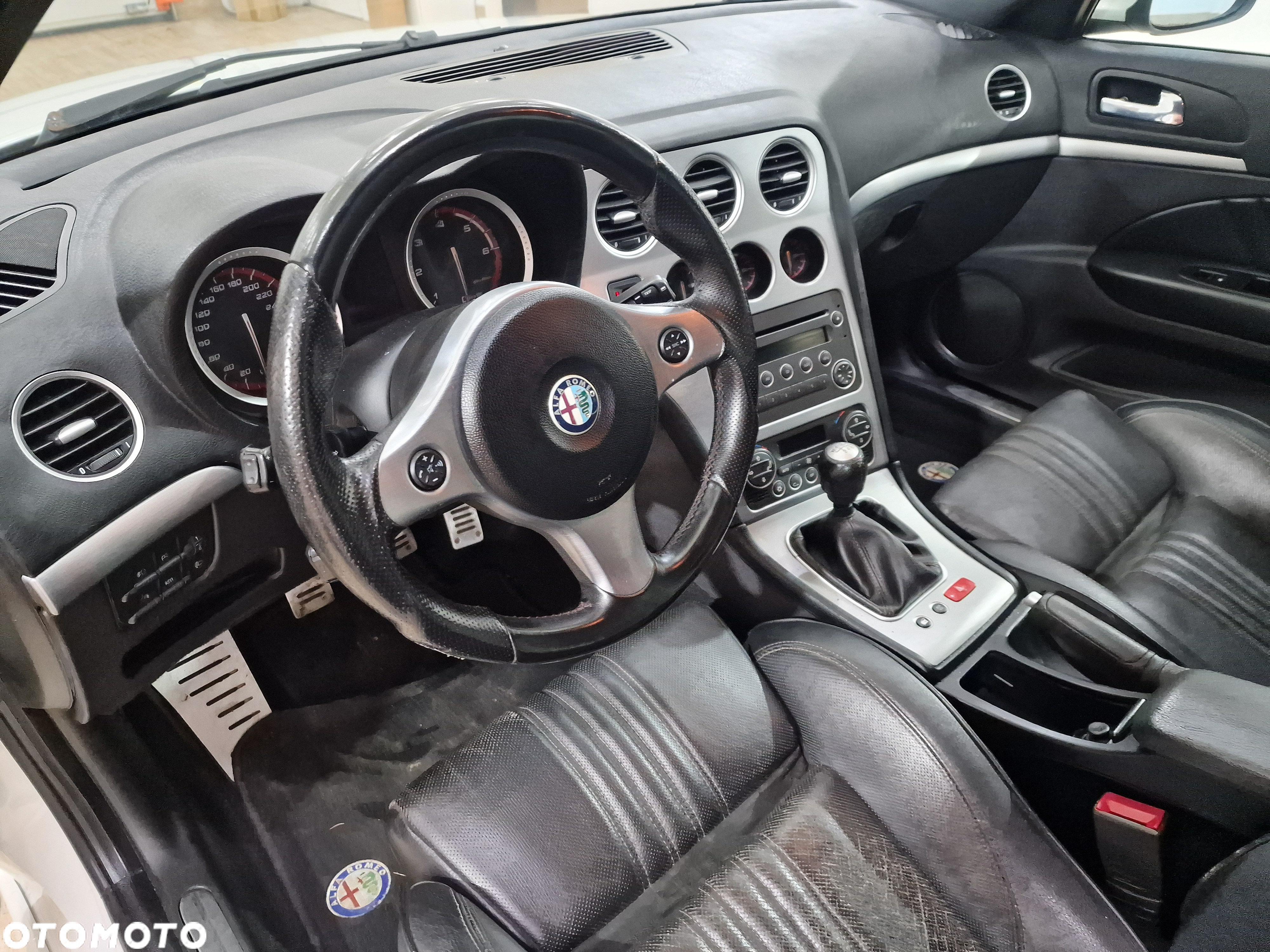 Alfa Romeo 159 1.9JTDM ti - 28