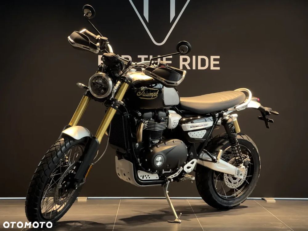 Triumph Scrambler - 2