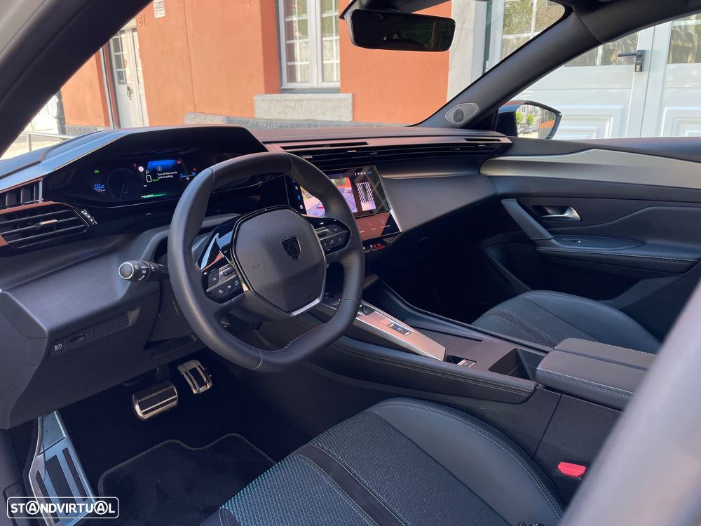 Peugeot e-308 54 kWh GT - 13