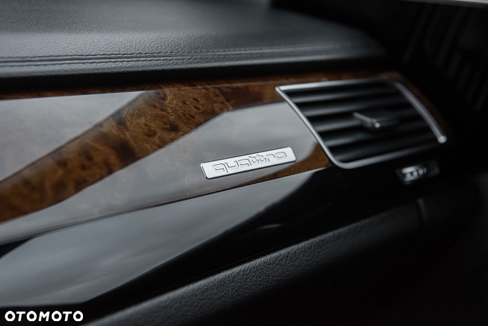 Audi A8 3.0 TDI DPF clean quattro tiptronic - 30