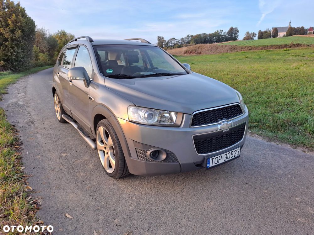 Chevrolet Captiva 2011 photo 3