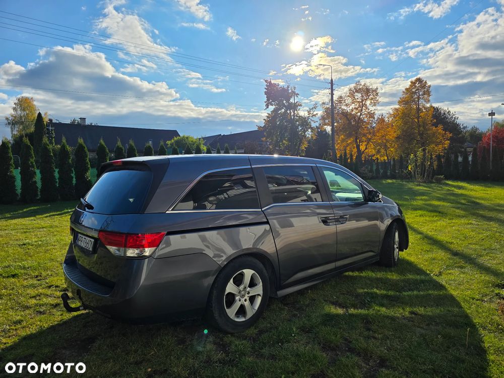Honda Odyssey 3.5 LX - 8