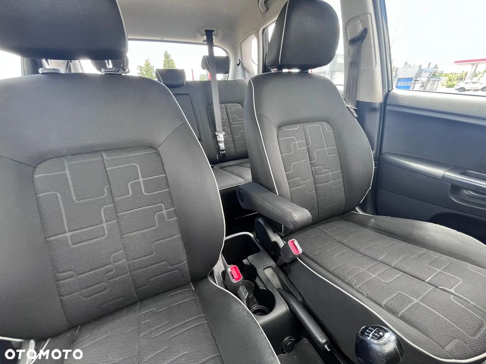Kia Venga 1.6 CRDi L - 14