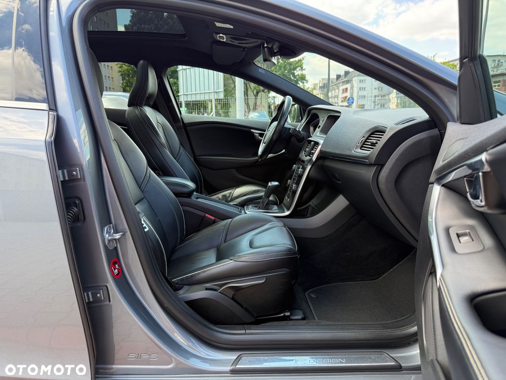 Volvo V40 D3 RDesign - 19