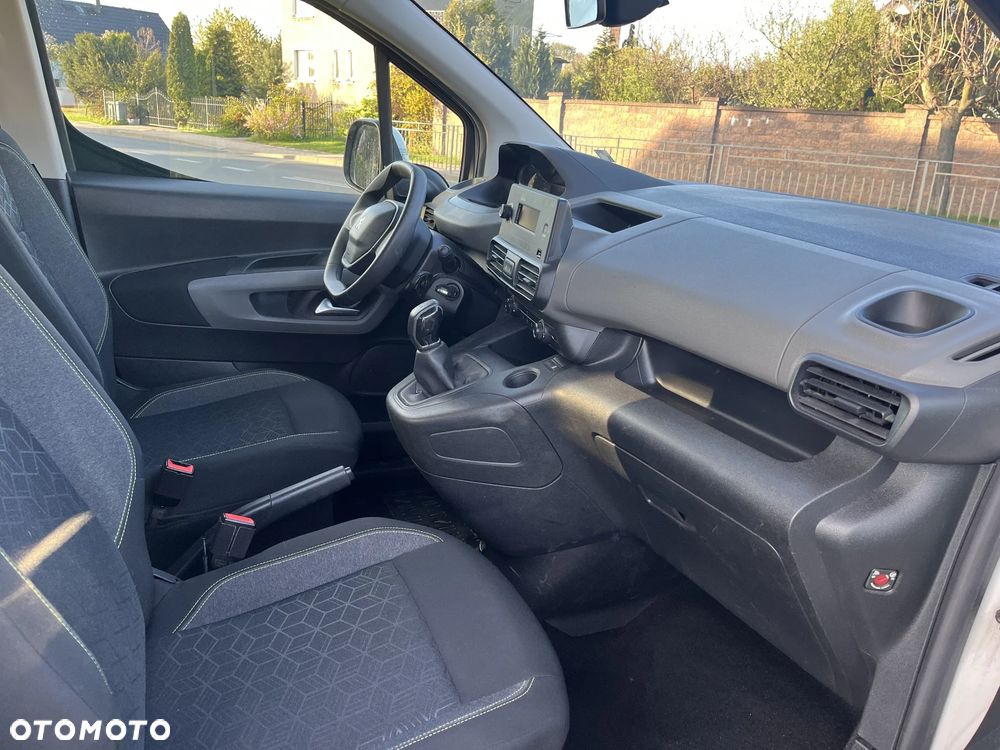 Peugeot Rifter - 18