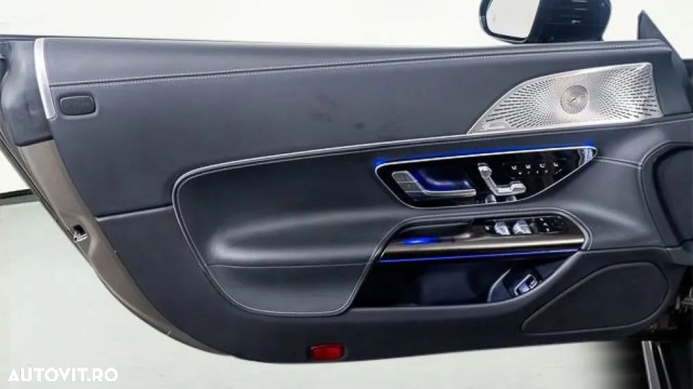 Mercedes-Benz SL - 32