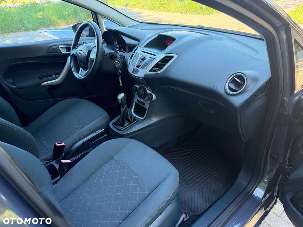 Ford Fiesta 1.25 Ambiente - 7